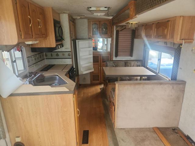 2002 Workhorse W22 VIN 5B4MP67G223342057 COPART salvage auction — NORMAL WEAR, FL - CERTIFICATE OF TITLE, sold $550 on 2026-07-28 (photo 6)