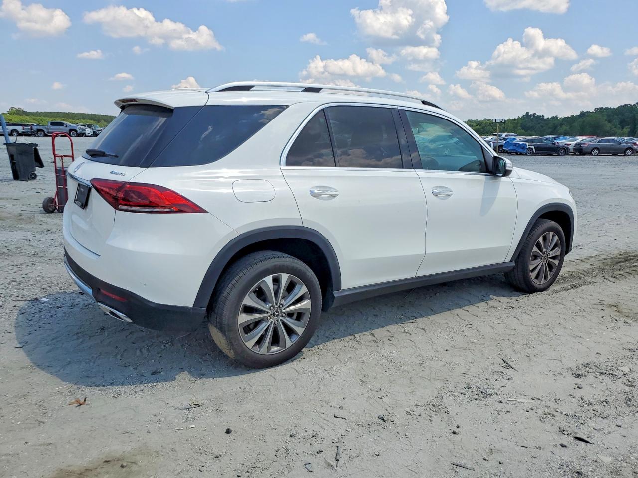2020 Mercedes-Benz GLE-Class VIN 4JGFB4KB8LA013308 COPART salvage auction — Minor Dent/Scratches, GA - CERTIFICATE OF TITLE, sold $16,300 on 2026-07-01 (photo 3)