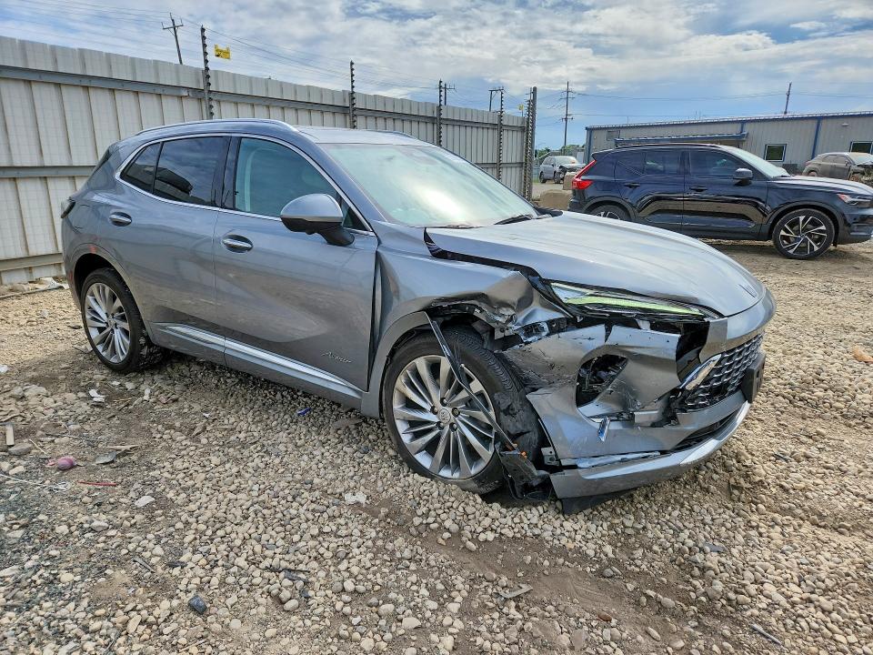 2025 Buick . VIN LRBFZME47SD013759 COPART salvage auction — FRONT END, IL - SALVAGE CERTIFICATE, sold $9,400 on 2026-07-29 (photo 4)