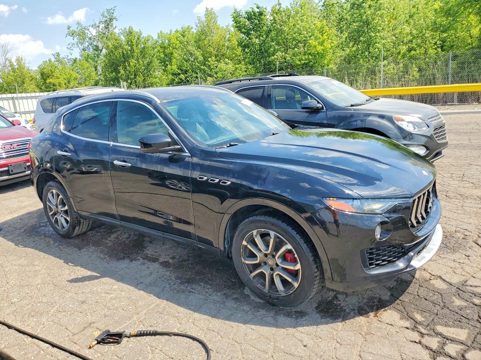 2017 Maserati Levante VIN ZN661XUL2HX229561 COPART salvage auction — MECHANICAL, Mi - Dealer Only Clean Title (P), sold $7,500 on 2026-07-24 (photo 4)