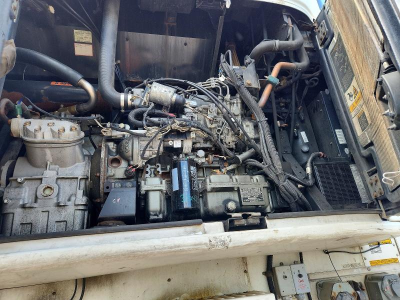 2016 Utility trailer VIN 1UYVS2485GU525121 COPART salvage auction — MINOR DENT/SCRATCHES, IL - CERTIFICATE OF TITLE (P), sold $1,700 on 2026-07-07 (photo 7)