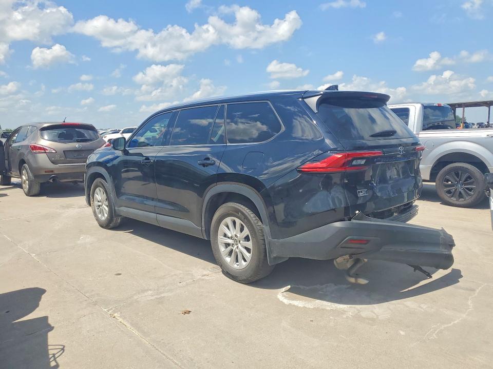 2024 Toyota Highlander VIN 5TDAAAA58RS019455 COPART salvage auction — REAR END, TX - SALVAGE VEHICLE TITLE, sold $175 on 2026-07-30 (photo 2)