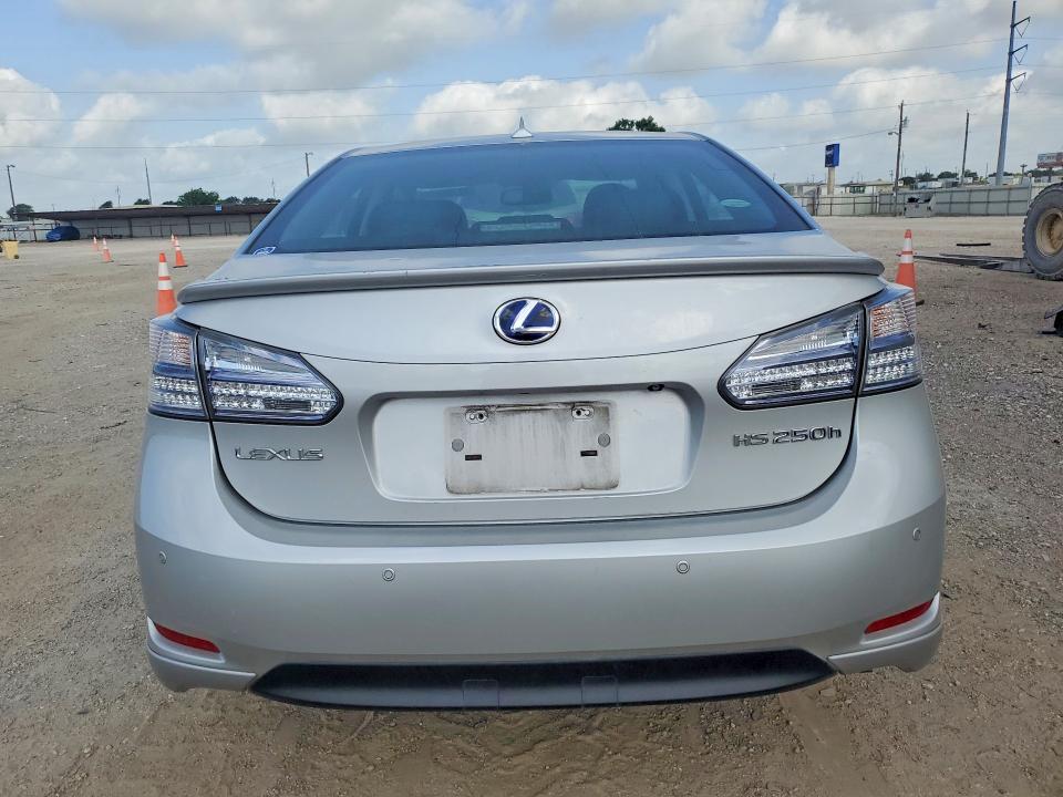 2010 Lexus Hs 250h VIN JTHBB1BA6A2034110 COPART salvage auction — WATER/FLOOD, TX - SALVAGE TITLE-FLOOD DAMAGE, sold $2,100 on 2026-07-15 (photo 6)