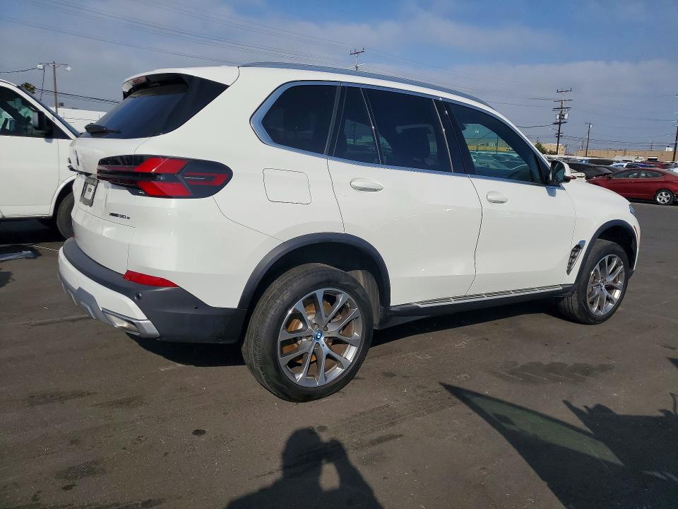 2025 BMW X5 VIN 5UX43EU0XS9Y04268 COPART salvage auction — FRONT END, Fl - Cert Of Title Slvg Rebuildable, sold $39,750 on 2026-07-20 (photo 3)