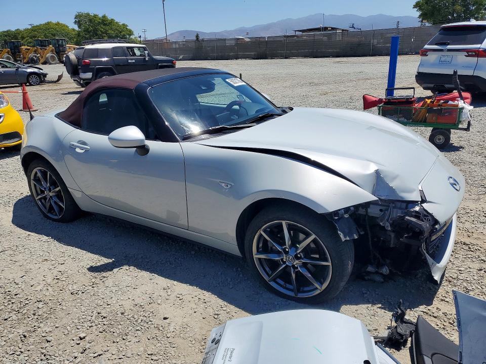 2018 Mazda VIN JM1NDAD75J0203877 COPART salvage auction — FRONT END, CA - SALVAGE CERTIFICATE, sold $3,350 on 2026-07-28 (photo 4)