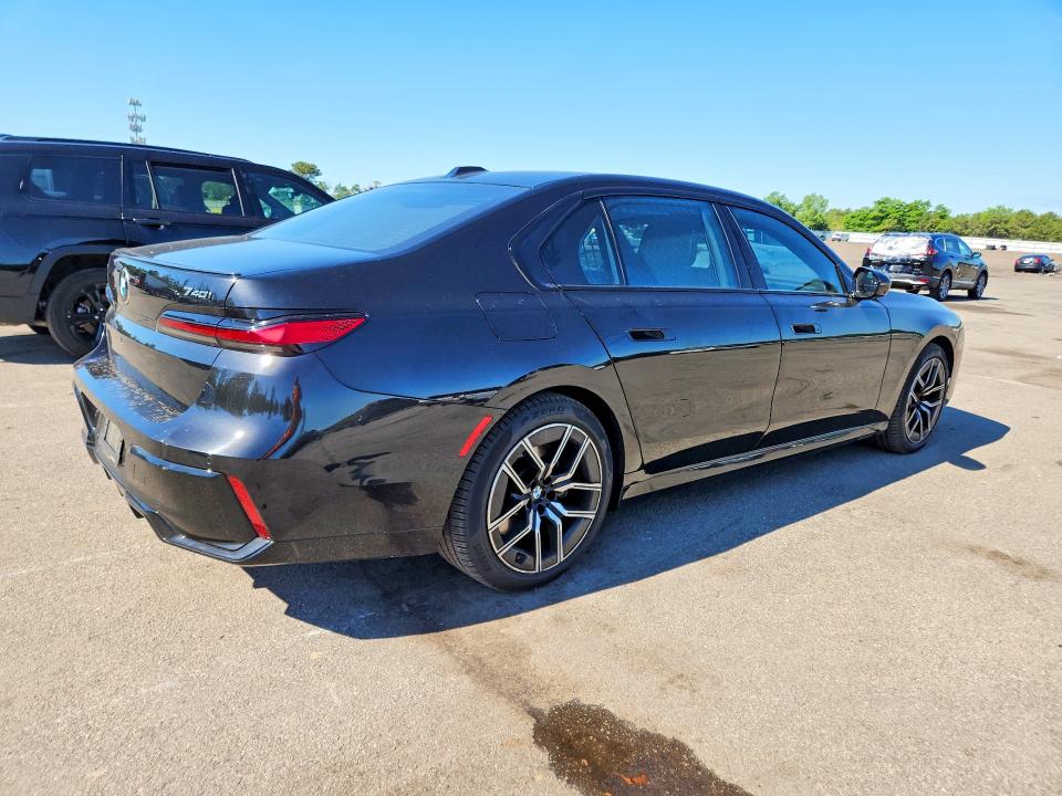2024 BMW VIN WBA33EH04RCT04513 COPART salvage auction — FRONT END, Ny - Mv-907A Salvage Certificate, sold $42,500 on 2026-08-10 (photo 3)