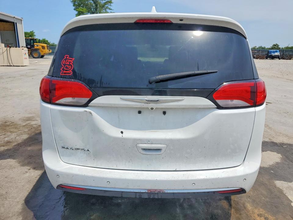 2017 Chrysler Pacifica VIN 2C4RC1BG1HR569150 COPART salvage auction — FRONT END, Mo - Salvage Certificate Of Title, sold $1,700 on 2026-07-27 (photo 6)
