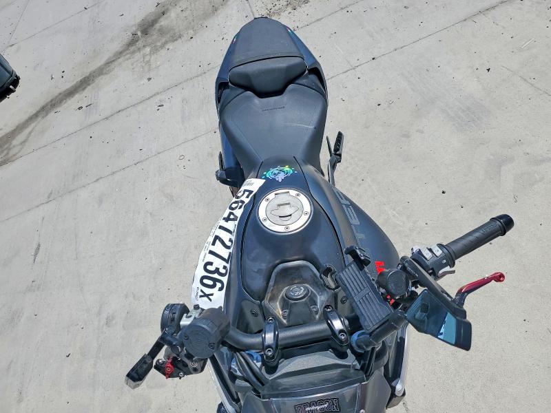 2022 Ducati VIN ZDMMAMDT7NB006372 COPART salvage auction — FRONT END, Ut - Salvage Certificate, sold $1,950 on 2026-07-16 (photo 5)