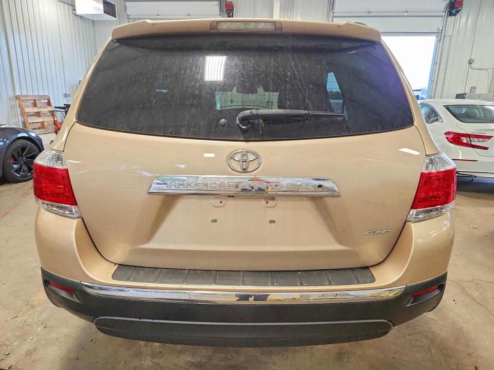 2011 Toyota Highlander VIN 5TDDK3EH1BS085913 COPART salvage auction — FRONT END, Mn - Cert Of Title-Salvage, sold $3,450 on 2026-07-16 (photo 6)