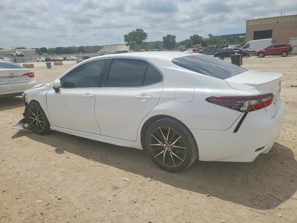 2022 Toyota Camry VIN 4T1G11AKXNU674959 COPART salvage auction — FRONT END, Ks - Cert Of Title-Salvage, sold $8,100 on 2026-07-30 (photo 2)
