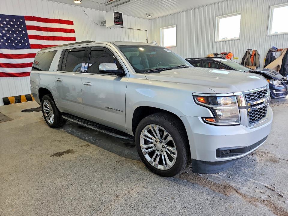 2019 Chevrolet Suburban VIN 1GNSKHKC3KR177298 COPART salvage auction — MINOR DENT/SCRATCHES, OH - CERT OF TITLE-REPOSSESSION, sold $10,500 on 2026-07-30 (photo 4)