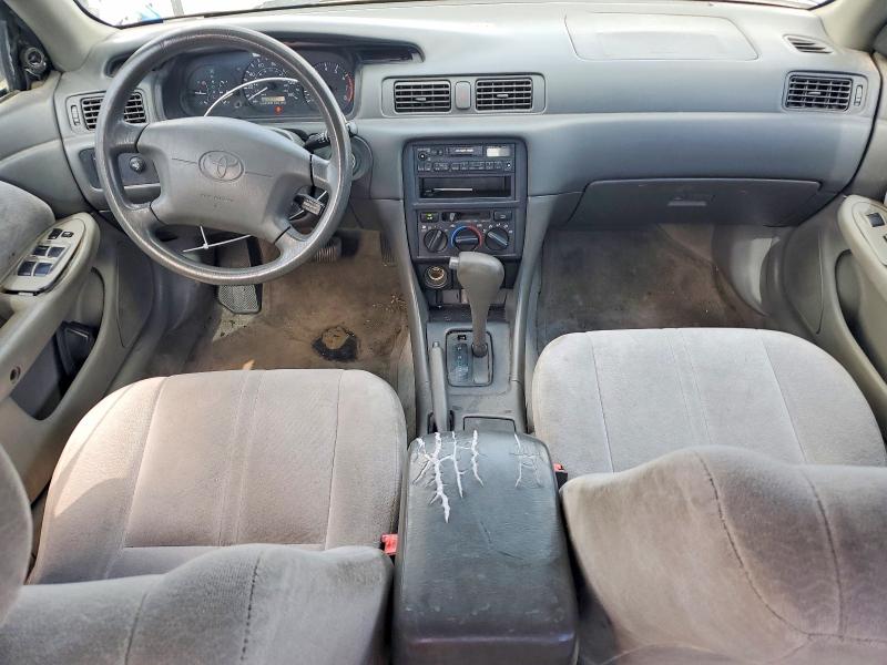1997 Toyota Camry VIN 4T1BG22K8VU079640 COPART salvage auction — FRONT END, Tx - Salvage Vehicle Title, sold $125 on 2026-07-06 (photo 8)
