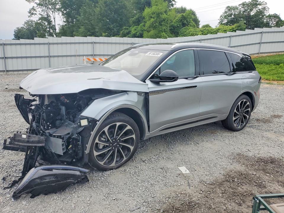 2025 Lincoln VIN 5LMPJ9J44SJ882099 COPART salvage auction — FRONT END, NC - SALVAGE CERTIFICATE OF TITLE, sold $1,000 on 2026-07-29 (photo 1)