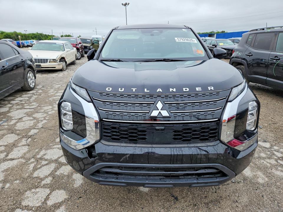 2023 Mitsubishi Outlander VIN JA4J3TA80PZ020587 COPART salvage auction — MINOR DENT/SCRATCHES, In - Certificate Of Title (P), sold $7,400 on 2026-07-27 (photo 5)