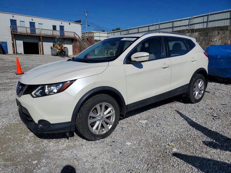 2017 Nissan VIN JN1BJ1CRXHW101130 COPART salvage auction — MINOR DENT/SCRATCHES, Oh - Certificate Of Title, sold $1,750 on 2026-07-31 (photo 1)
