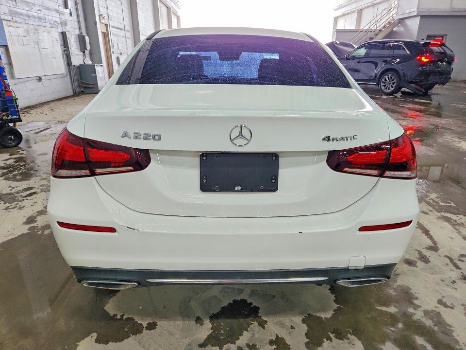 2019 Mercedes-benz VIN WDD3G4FB0KW000658 COPART salvage auction — FRONT END, Fl - Certificate Of Title, sold $6,500 on 2026-07-29 (photo 6)