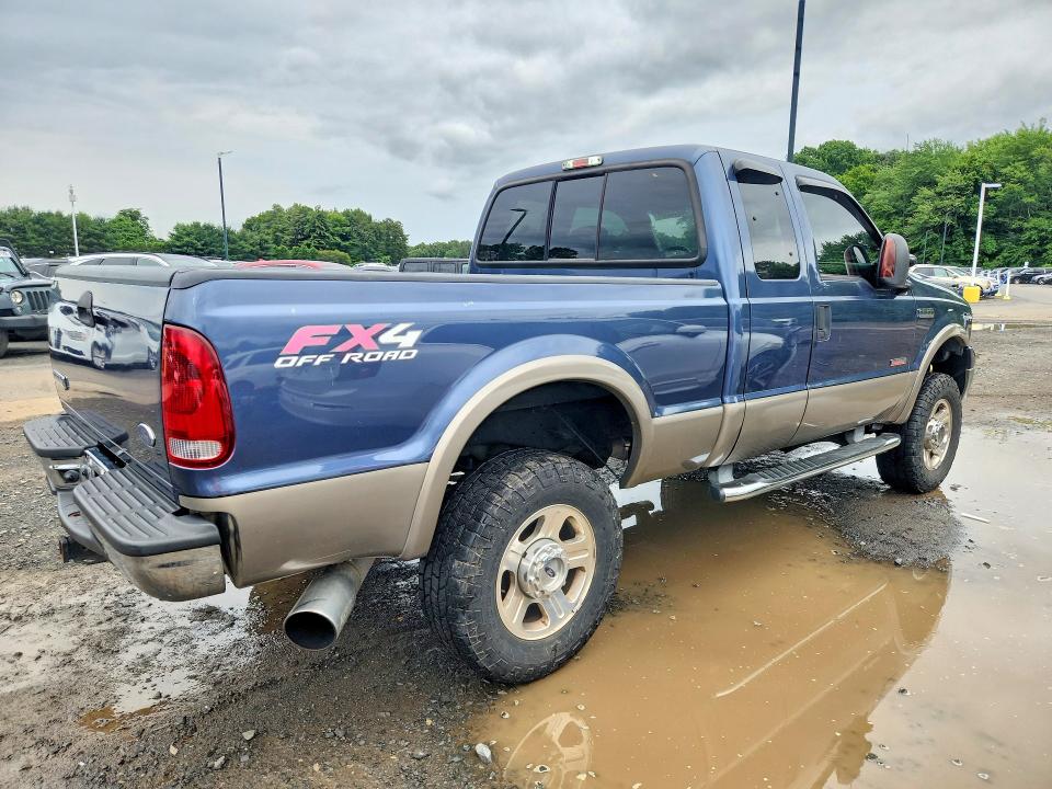 2006 Ford F-350 VIN 1FTWX31P06EA15600 COPART salvage auction — SIDE, Ct - Bill Of Sale-Salvage, sold $1,750 on 2026-07-02 (photo 3)