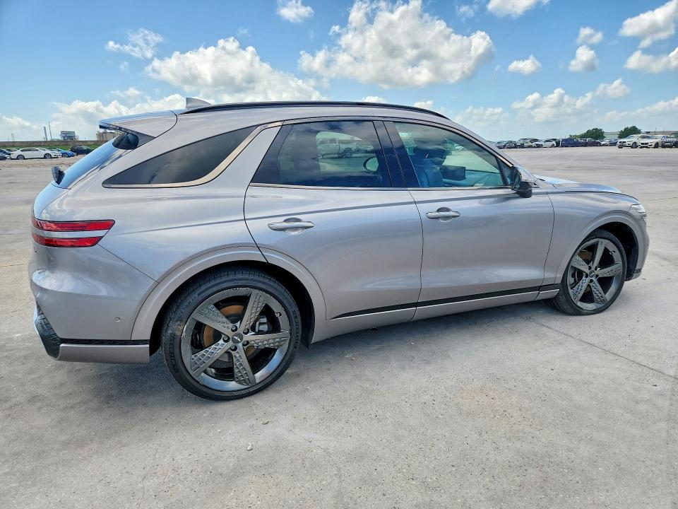 2022 Genesis Gv70 VIN KMUMADTB3NU036670 COPART salvage auction — WATER/FLOOD, La - Cert Of Title-Salvage Flood, sold $10,300 on 2026-07-22 (photo 3)
