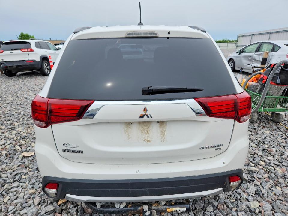 2016 Mitsubishi VIN JA4AD3A32GZ027798 COPART salvage auction — HAIL, WI - CERTIFICATE OF TITLE, sold $4,300 on 2026-07-06 (photo 6)
