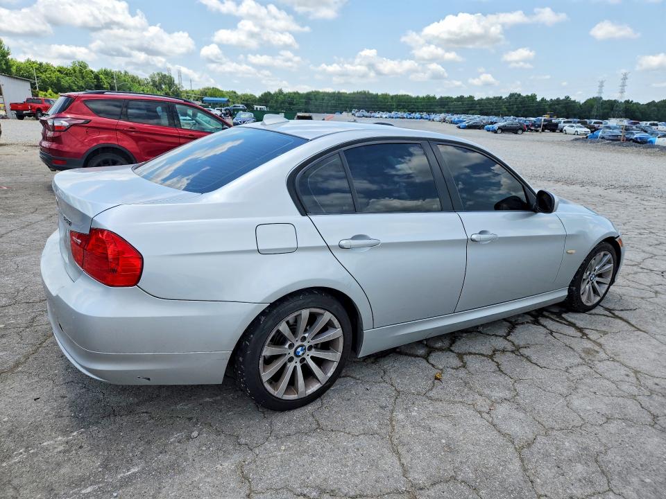 2011 BMW 3 series VIN WBAPH7G51BNN06523 COPART salvage auction — FRONT END, Tn - Certificate Of Title, sold $525 on 2026-07-07 (photo 3)