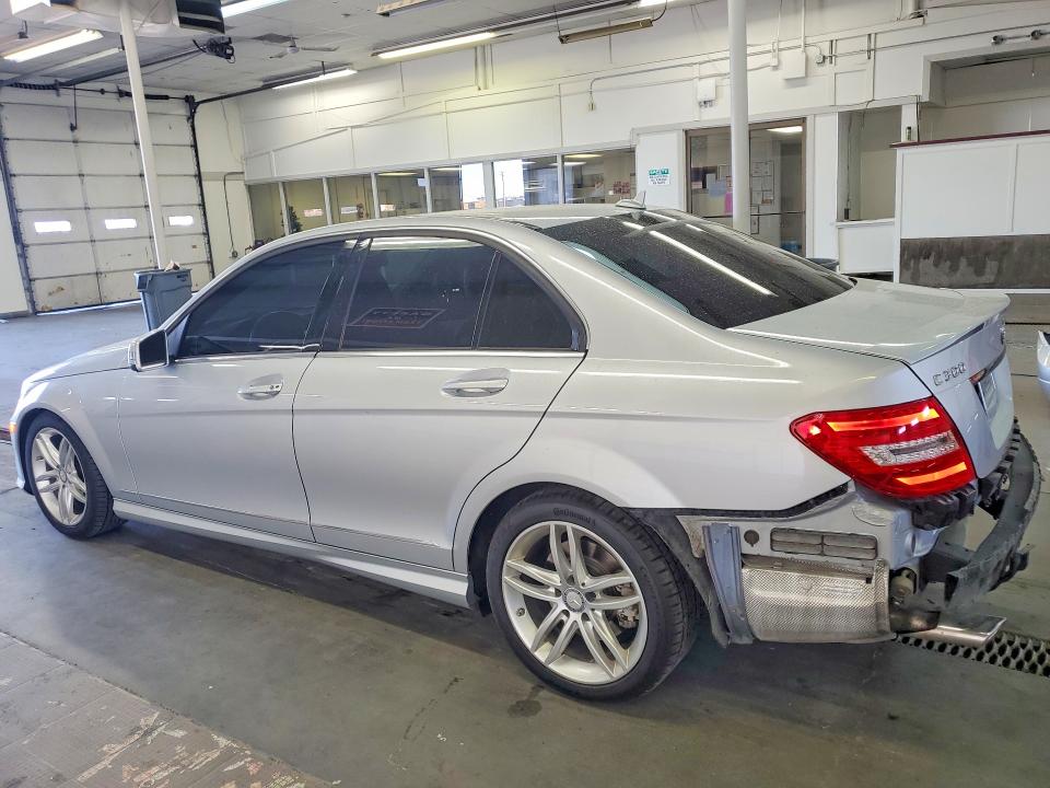 2013 Mercedes-benz C-klasse VIN WDDGF8ABXDR260005 COPART salvage auction — REAR END, Wa - Bill Of Sale, sold $4,600 on 2026-07-06 (photo 2)
