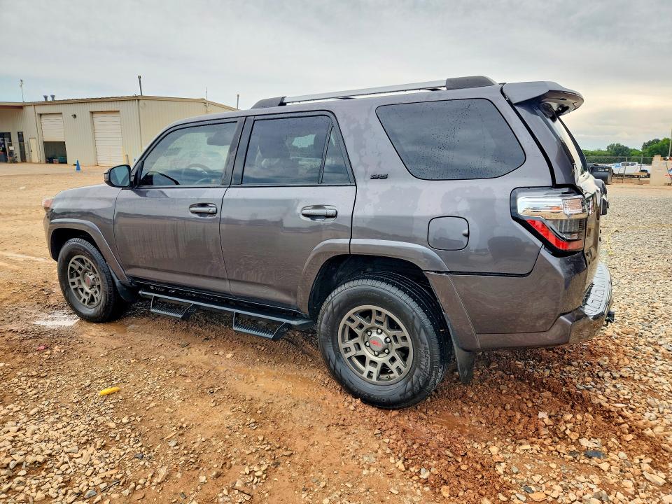 2020 Toyota 4runner VIN JTEZU5JR5L5222395 COPART salvage auction — SIDE, Al - Cert Of Title-Salvage Title, sold $8,700 on 2026-07-29 (photo 2)