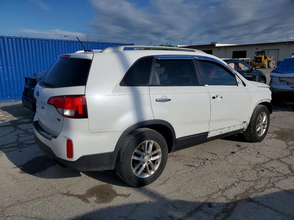 2015 Kia Sorento VIN 5XYKTDA60FG614611 COPART salvage auction — SIDE, In - Cert Of Title-Salvage Title, sold $175 on 2026-07-28 (photo 3)