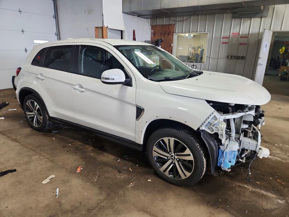 2021 Mitsubishi Outlander VIN JA4APVAU1MU013475 COPART salvage auction — FRONT END, WI - JUNKED VEHICLE BILL OF SALE, sold $2,750 on 2026-07-06 (photo 4)