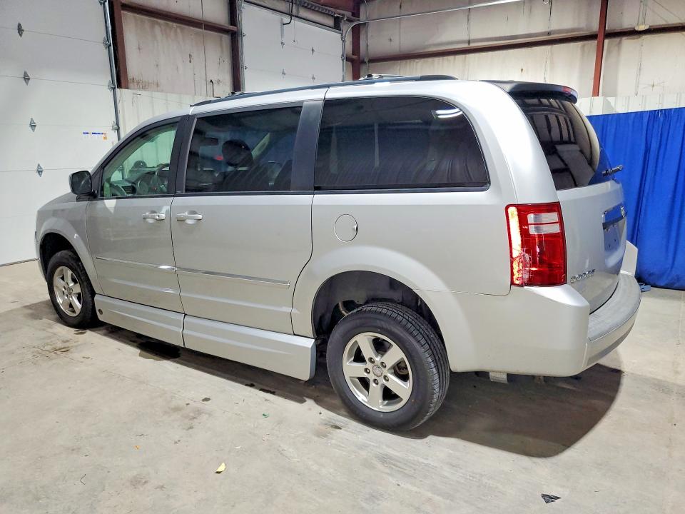 2009 Dodge Caravan VIN 2D8HN541X9R564554 COPART salvage auction — REAR END, Wv - Certificate Of Title, sold $4,800 on 2026-07-02 (photo 2)