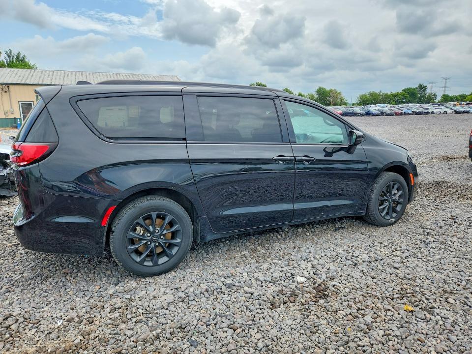 2021 Chrysler Pacifica VIN 2C4RC3FG4MR502171 COPART salvage auction — FRONT END, Il - Salvage Certificate, sold $7,700 on 2026-07-27 (photo 3)