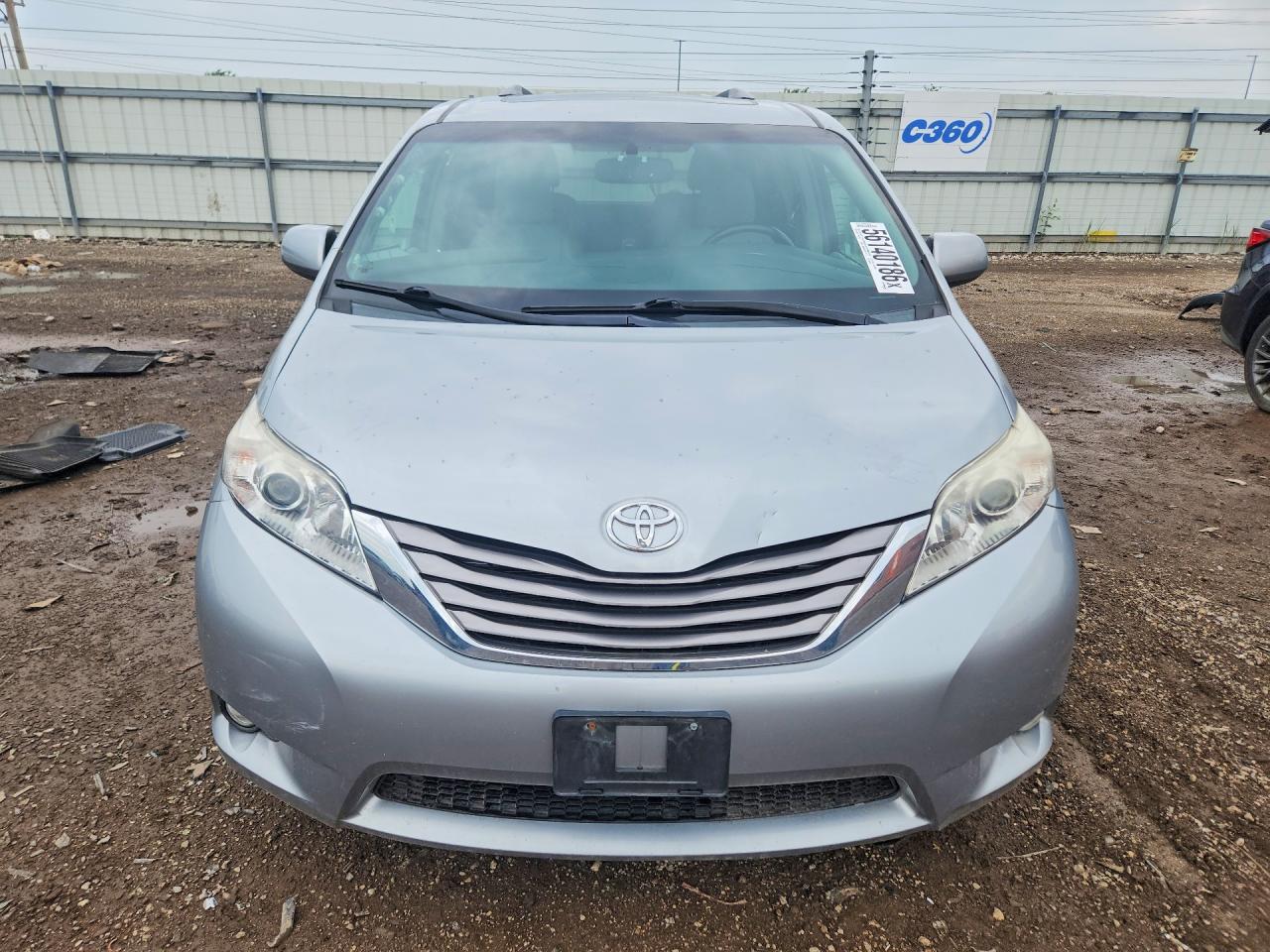 2015 Toyota Sienna VIN 5TDYK3DC3FS650112 COPART salvage auction — Side, IL - SALVAGE CERTIFICATE, sold $4,850 on 2026-07-09 (photo 5)