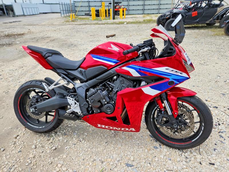 2024 Honda Cbr VIN MLHRH1558R5000481 COPART salvage auction — SIDE, Fl - Certificate Of Destruction, sold $2,900 on 2026-07-16 (photo 1)
