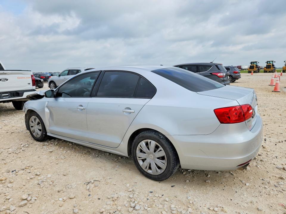 2012 Volkswagen VIN 3VWDP7AJ5CM112708 COPART salvage auction — FRONT END, Tx - Salvage Vehicle Title, sold $400 on 2026-07-02 (photo 2)