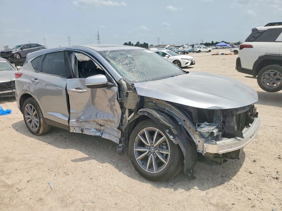 2024 Acura Rdx VIN 5J8TC2H59RL005372 COPART salvage auction — SIDE, Tx - Salvage Vehicle Title, sold $9,700 on 2026-07-31 (photo 4)