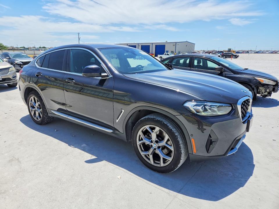 2024 BMW VIN 5UX33DT06R9V28141 COPART salvage auction — SIDE, Tx - Salvage Vehicle Title, sold $22,400 on 2026-08-25 (photo 4)