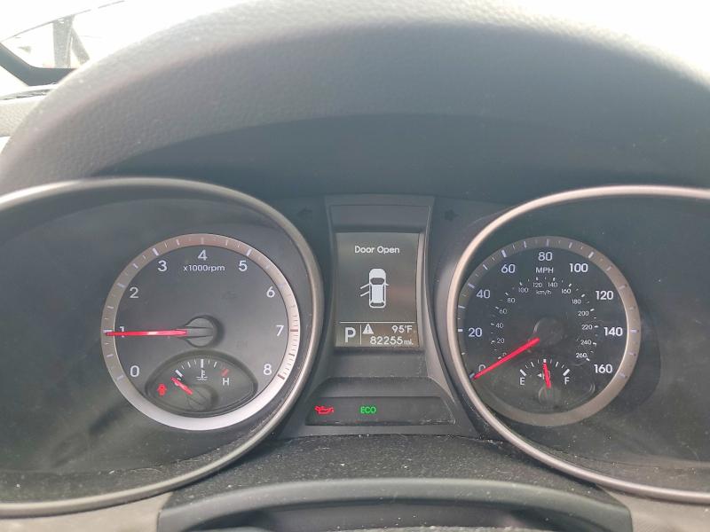 2015 Hyundai Santa fe VIN 5XYZTDLBXFG294643 COPART salvage auction — MECHANICAL, FL - DEALER ONLY CLEAN TITLE, sold $3,950 on 2026-07-28 (photo 9)
