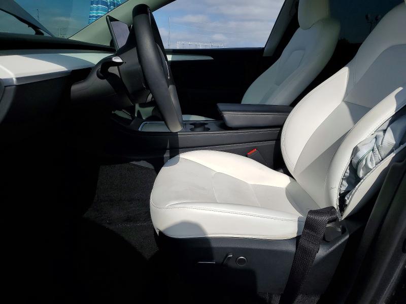 2023 Tesla Model y VIN 7SAYGDEE0PF925676 COPART salvage auction — FRONT END, Ca - Salvage Certificate, sold $9,400 on 2026-07-02 (photo 7)