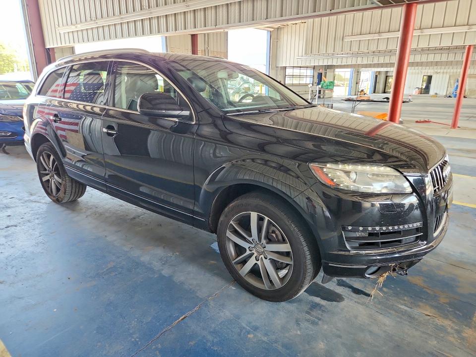 2015 Audi Q7 VIN WA1LMAFE4FD026980 COPART salvage auction — UNDERCARRIAGE, In - Certificate Of Title, sold $3,800 on 2026-07-06 (photo 4)