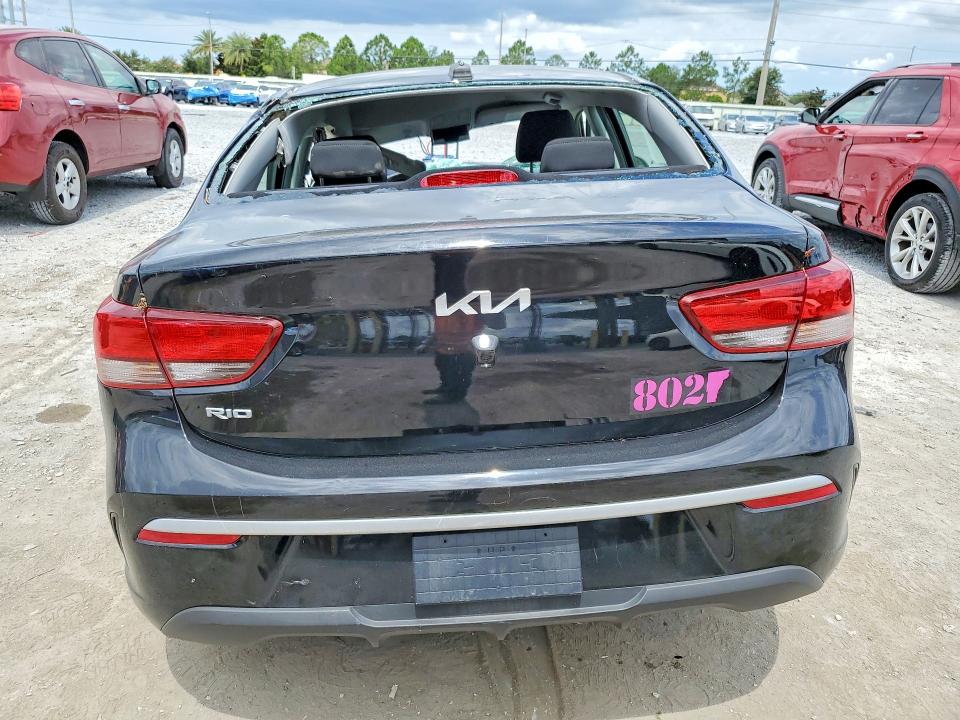 2023 Kia VIN 3KPA24AD9PE519928 COPART salvage auction — ROLLOVER, Fl - Certificate Of Destruction, sold $525 on 2026-07-31 (photo 6)