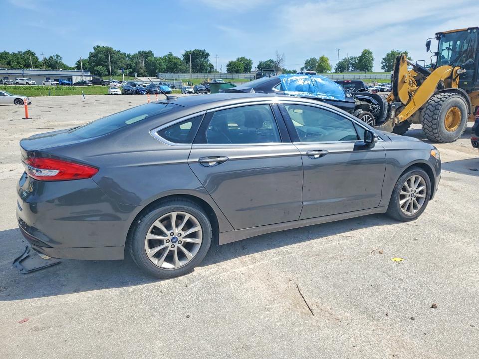 2017 Ford Fusion VIN 3FA6P0HD3HR405087 COPART salvage auction — NORMAL WEAR, Il - Certificate Of Title, sold $850 on 2026-07-04 (photo 3)