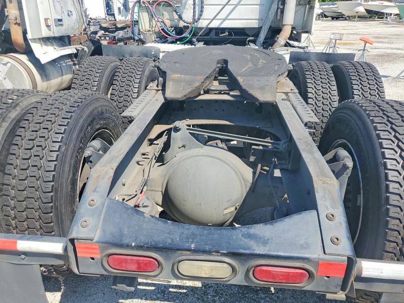 2020 Volvo Vnr VIN 4V4WC9EHXLN243198 COPART salvage auction — NORMAL WEAR, NC - CERTIFICATE OF TITLE (P), sold $8,200 on 2026-07-14 (photo 9)