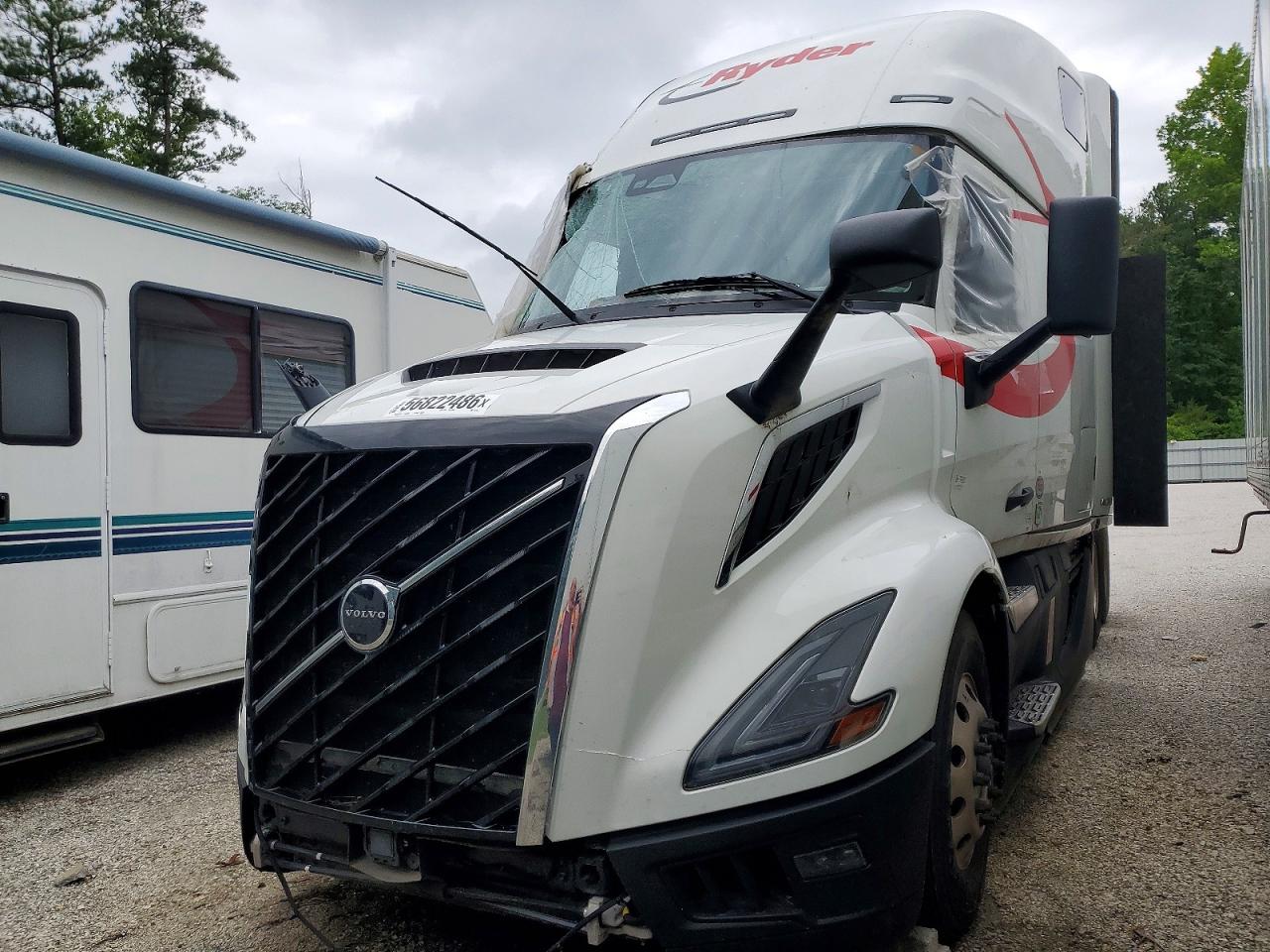 2025 Volvo VIN 4V4BC9EHXSN691504 COPART salvage auction — Rollover, FL - CERTIFICATE OF TITLE (P), sold $45,000 on 2026-07-23 (photo 2)