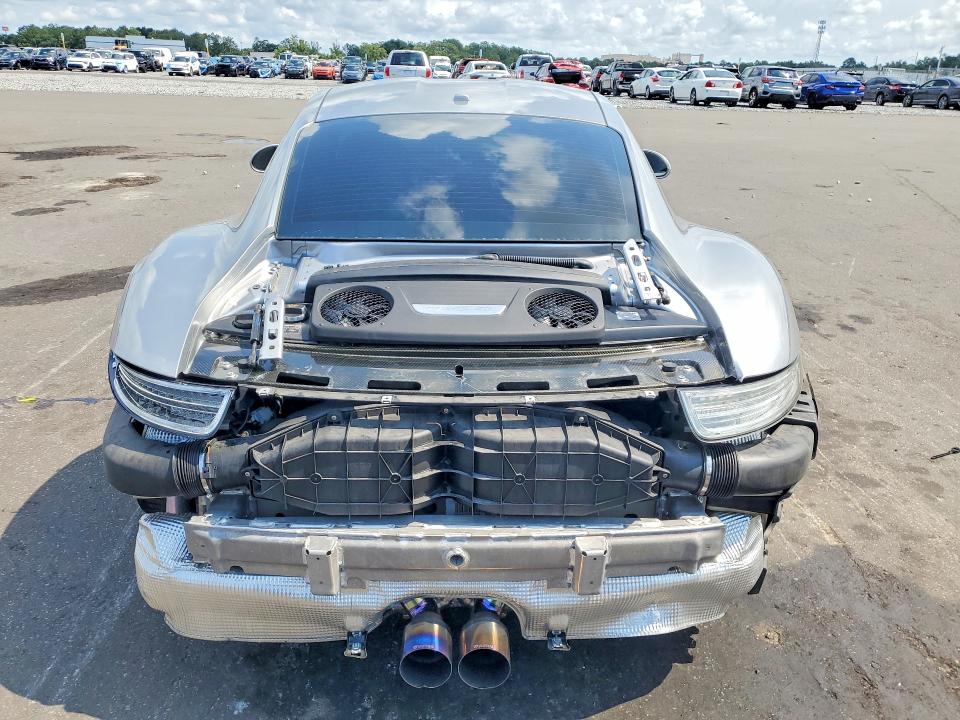 2016 Porsche 911 VIN WP0AF2A99GS192917 COPART salvage auction — REAR END, Salvage Title, sold $114,000 on 2026-08-06 (photo 6)