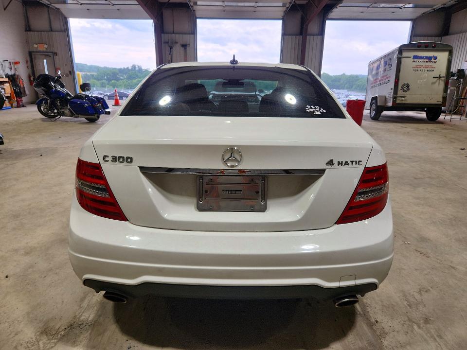 2013 Mercedes-benz VIN WDDGF8AB4DR295607 COPART salvage auction — FRONT END, Pa - Certificate Of Salvage, sold $1,900 on 2026-07-17 (photo 6)