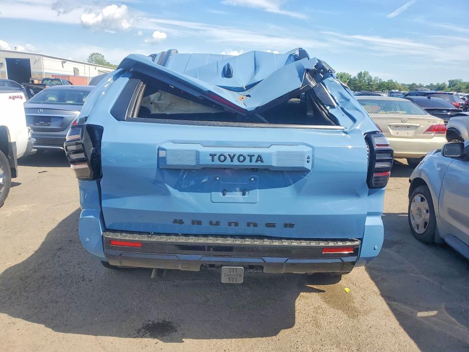 2025 Toyota 4runner VIN JTEVA5BR3S5058357 COPART salvage auction — ROOF, Ct - Cert Of Title-Salvage, sold $14,600 on 2026-07-10 (photo 6)
