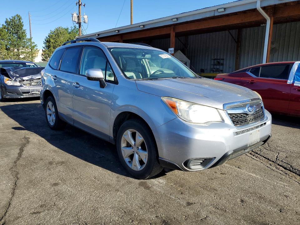2014 Subaru Forester VIN JF2SJADC0EH482222 COPART salvage auction — HAIL, CO - PUBLIC - SALVAGE TITLE (P), sold $3,100 on 2026-07-02 (photo 4)