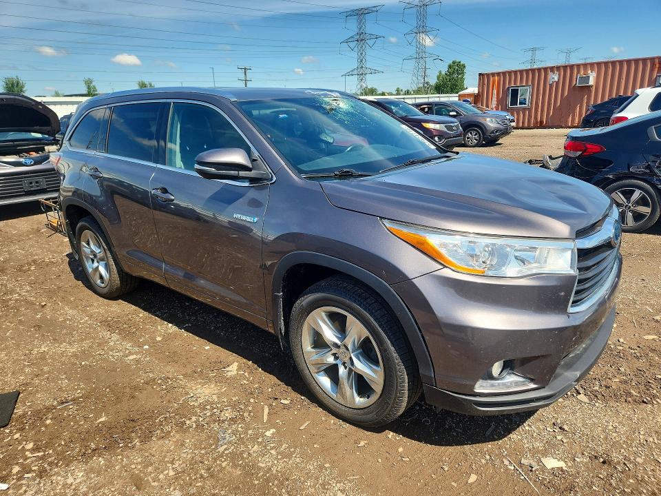 2015 Toyota Highlander VIN 5TDDCRFHXFS008560 COPART salvage auction — ROOF, Il - Salvage Certificate, sold $5,700 on 2026-07-28 (photo 4)
