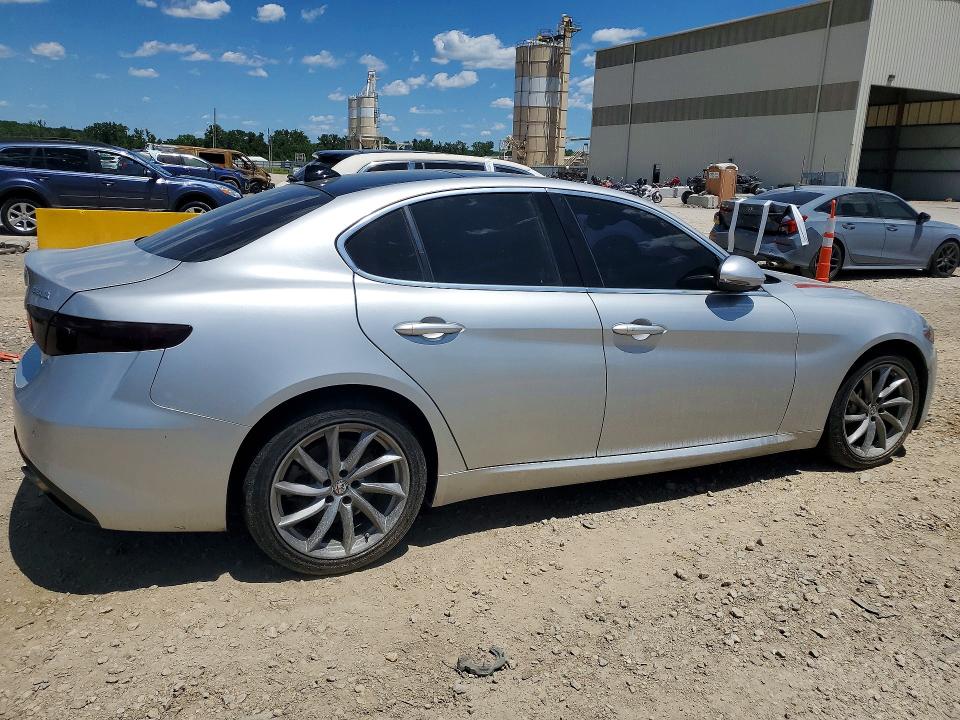 2017 Alfa romeo VIN ZARFAEEN4H7554496 COPART salvage auction — MECHANICAL, Ks - Cert Of Title-Rebuilt Salvage, sold $3,050 on 2026-07-30 (photo 3)