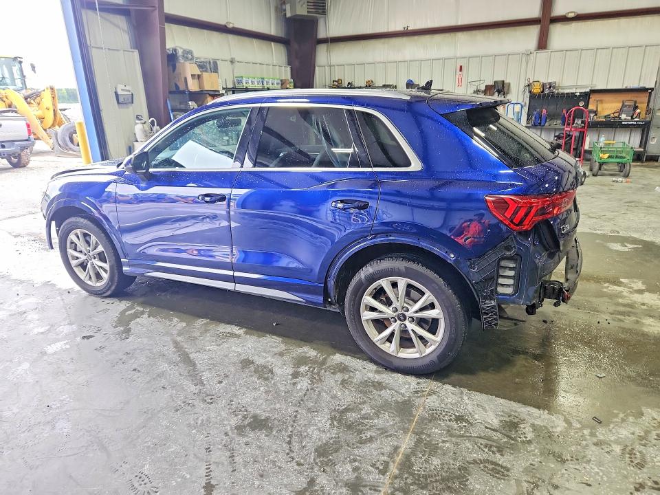 2024 Audi Q3 VIN WA1DECF33R1055842 COPART salvage auction — FRONT END, Sc - Cert Of Title-Salvage, sold $6,100 on 2026-07-29 (photo 2)