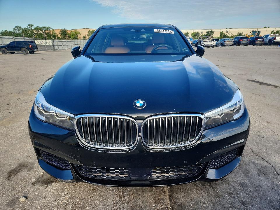 2018 BMW VIN WBA7E2C5XJG742270 COPART salvage auction — SIDE, Fl - Cert Of Title Slvg Rebuildable, sold $13,000 on 2026-08-06 (photo 5)
